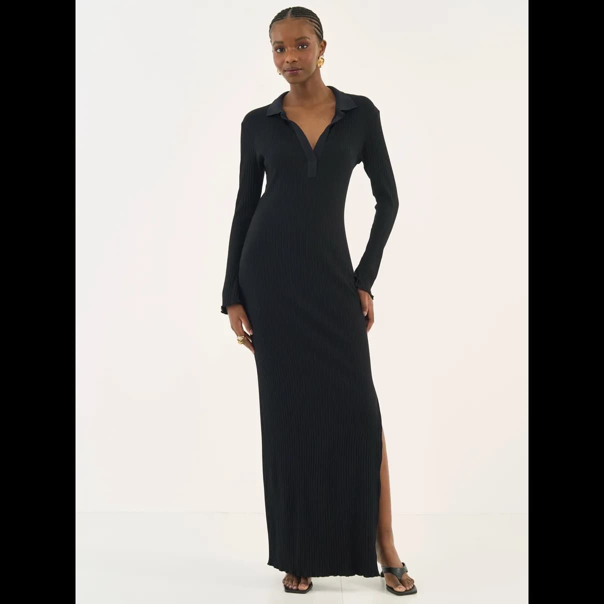 Vestido Slim Canelado Longo Manga Longa Com Fenda Colcci