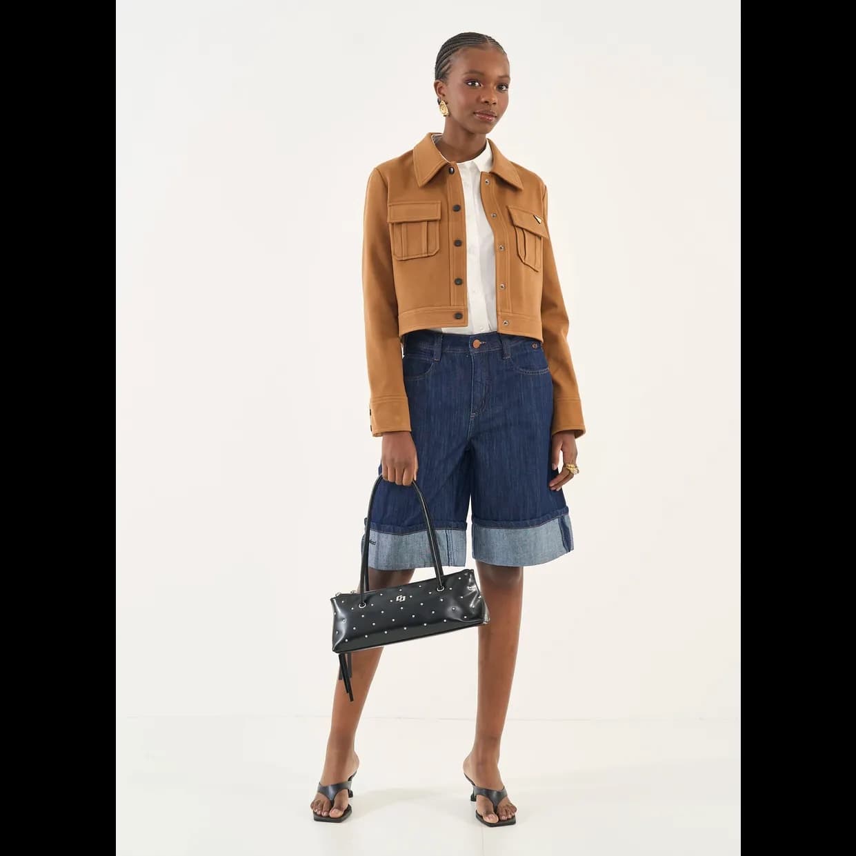 Jaqueta Reta Em Suede Com Bolsos Utilitários Colcci