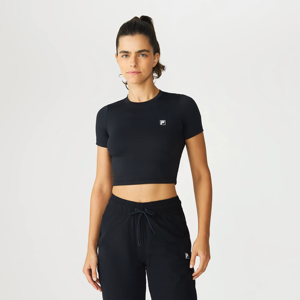 Top Essential Fila